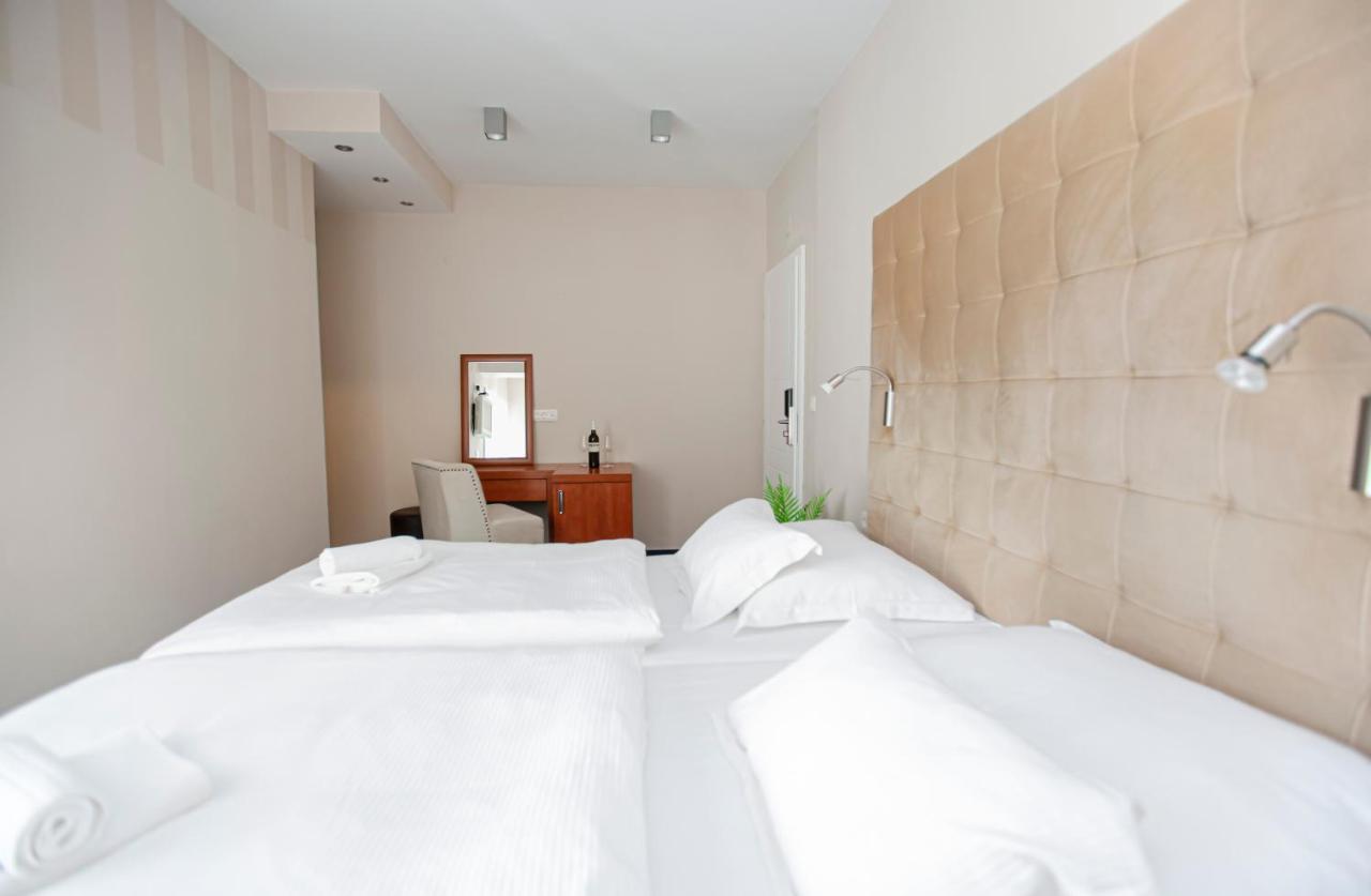 Hotel Bozikovina 3 Podstrana Buitenkant foto